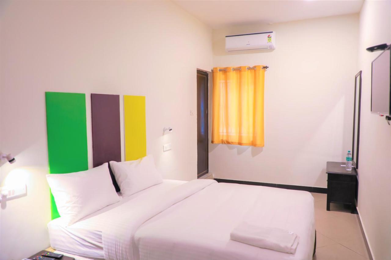 Hotel Stay Inn Коимбаторе Екстериор снимка