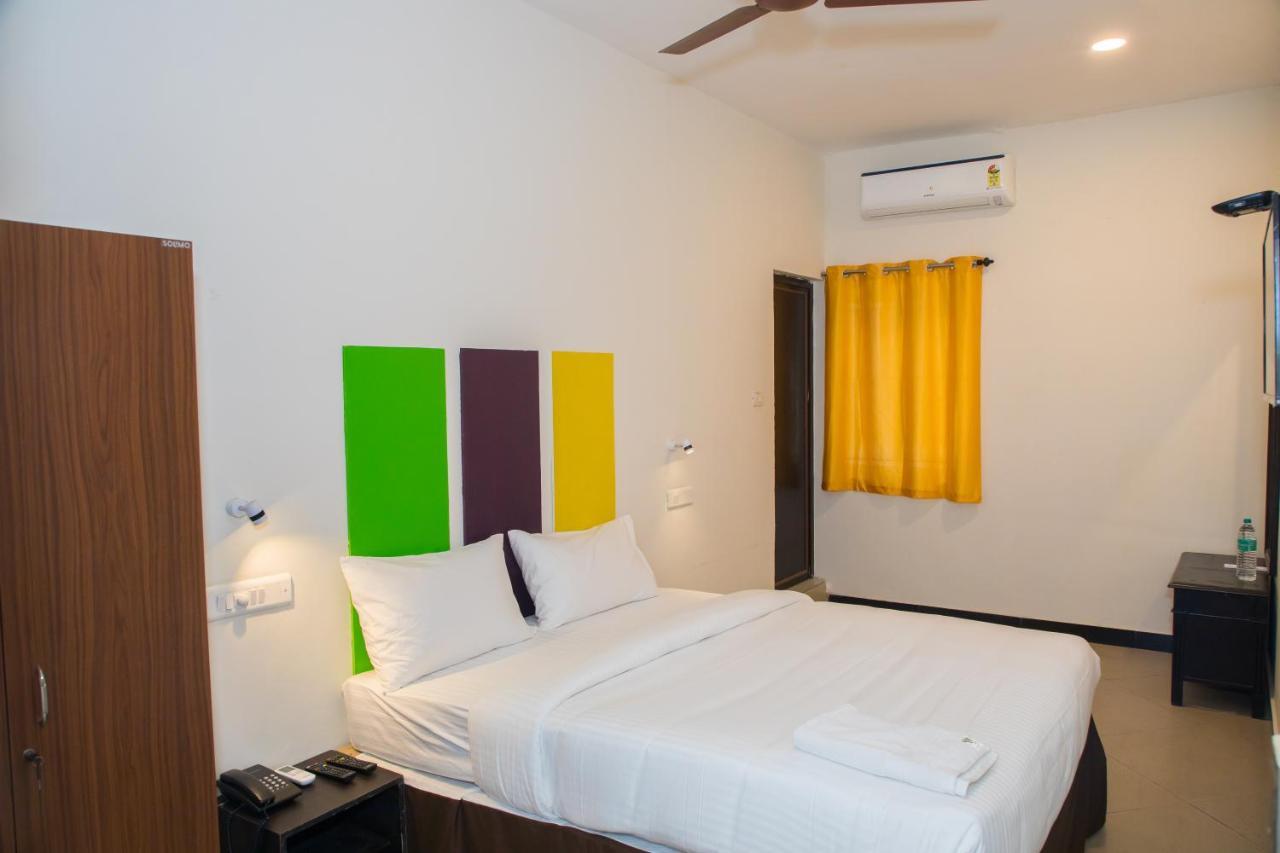 Hotel Stay Inn Коимбаторе Екстериор снимка